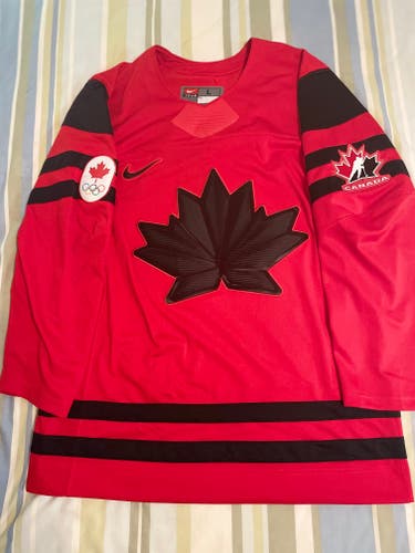 Team Canada 2022 Olympic Nike Jersey Red - NEW w/ TAGS