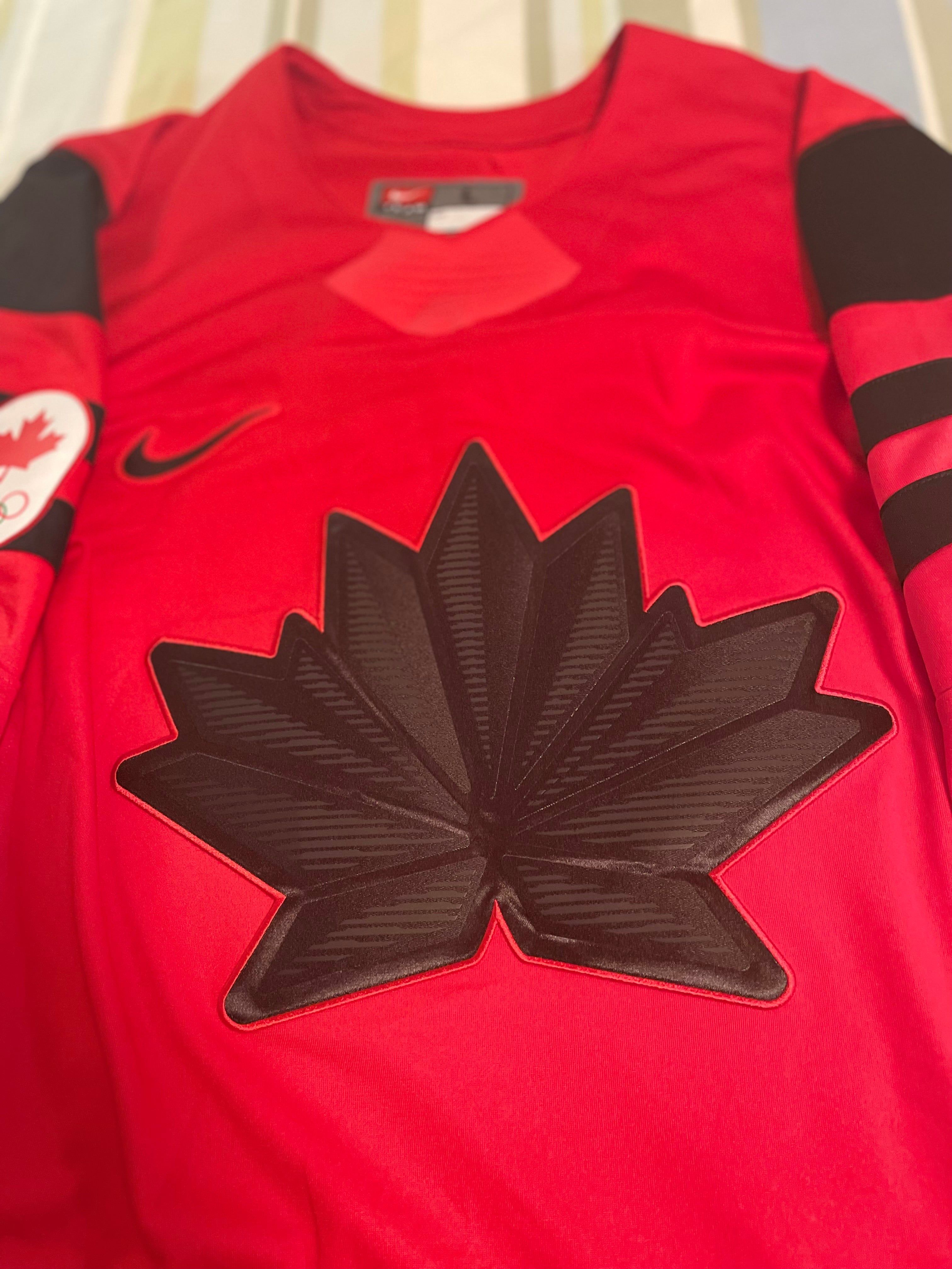 Team Canada 2022 Olympic Nike Jersey Red - NEW w/ TAGS