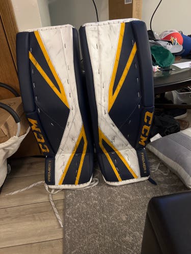 34" CCM Pro Stock Premier II Pro Goalie Leg Pads