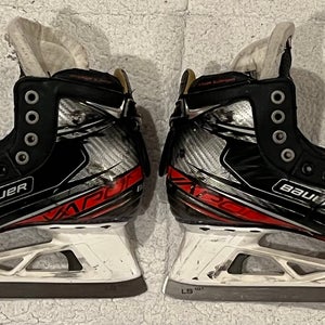 Used Bauer Regular Width  Size 5 Vapor X2.9 Hockey Goalie Skates