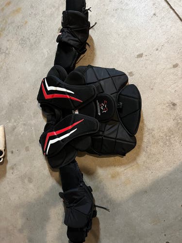 Used Large Vaughn Pro Stock Velocity V7 Goalie Chest Protector