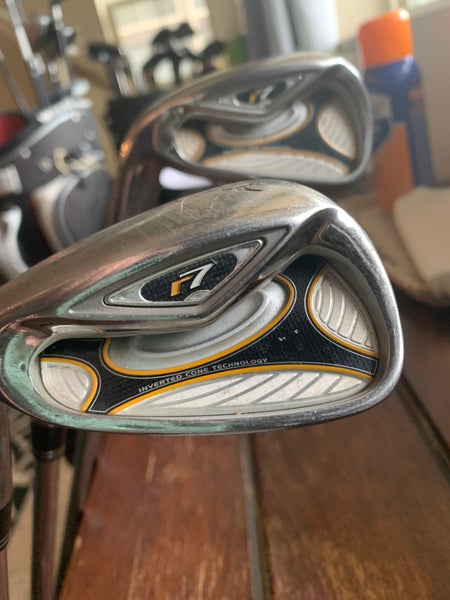 Used Left Hand Regular Flex 8 Pieces R7 Iron Set