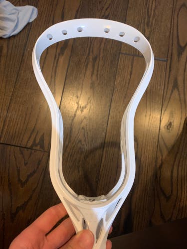 New Defense Unstrung Evo 4 Head
