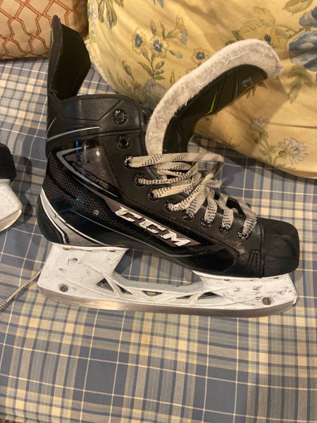 Used CCM Regular Width Size 8.5 RibCor 70K Hockey Skates