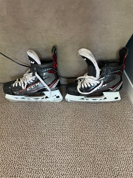 Used CCM Regular Width Pro Stock Size 8.5 JetSpeed FT1 Hockey Skates