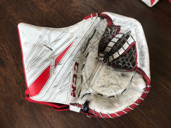 Pro Stock CCM EFLEX 4 Goalie Glove - Practice Palm