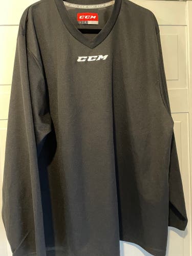 CCM 5000 Practice Jersey