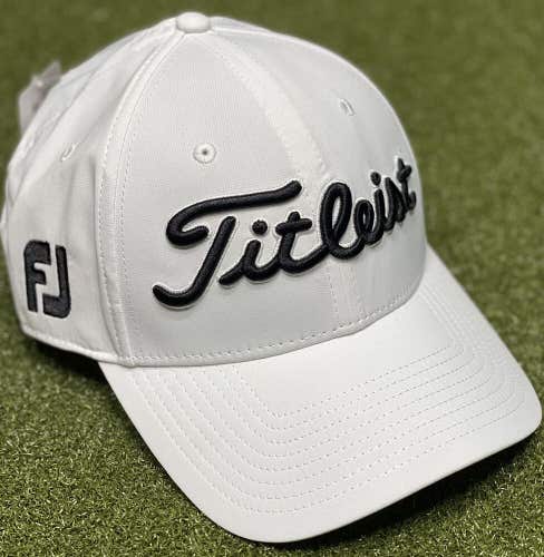 Titleist 2022 Official Tour Performance Golf Hat Cap White/Black New #88282