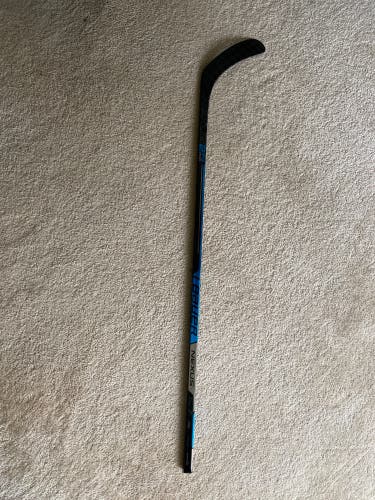 Intermediate Left Hand P92 Nexus 2N Pro Hockey Stick