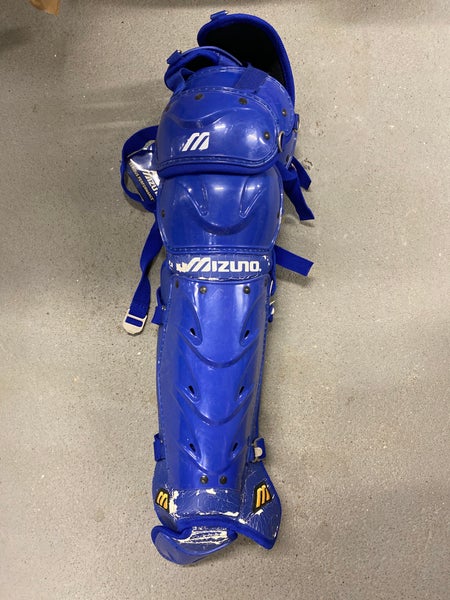 Mizuno Adult Tsunami Leg Guards