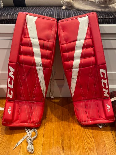 Used 26" CCM Extreme Flex E3.5 Goalie Leg Pads
