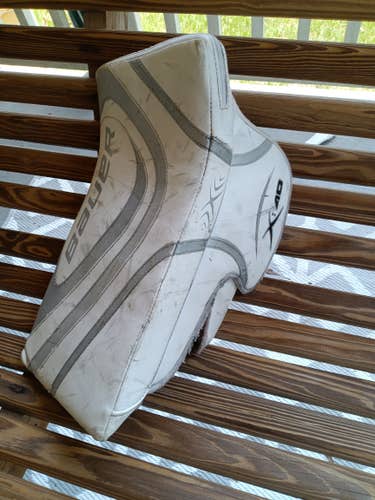 Used Regular Bauer Vapor x40 Golie Blocker Intermediate