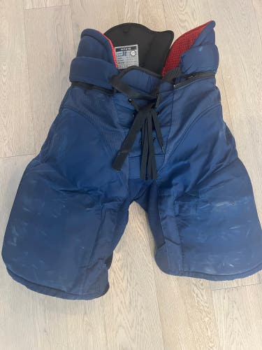 Used CCM HP45X Pro Stock  Pants  Navy Medium  Winnipeg Jets organization (11)