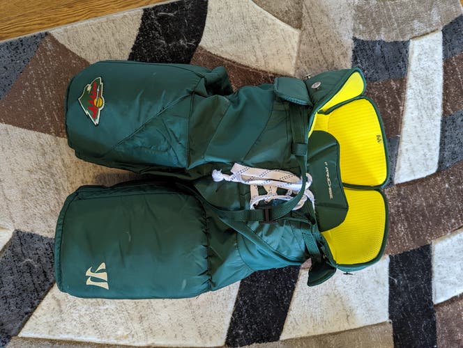 MIC warrior franchise Wild pants M