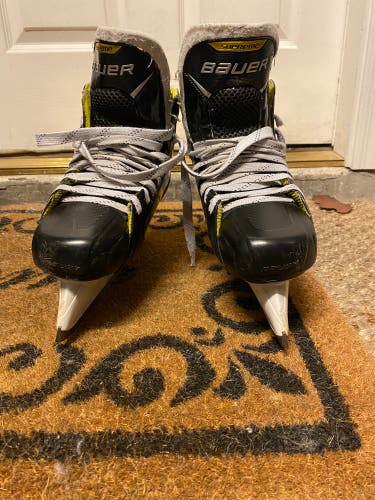Used Bauer Regular Width Size 6.5 Supreme 3s Hockey Goalie Skates