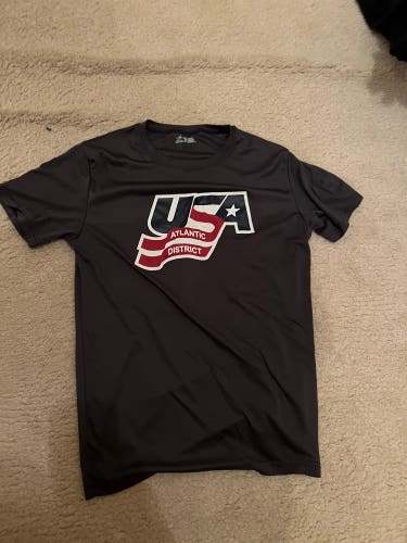 USA hockey shirt size M