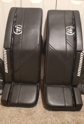 New 33" Warrior Ritual G5 Goalie Leg Pads Pro Stock