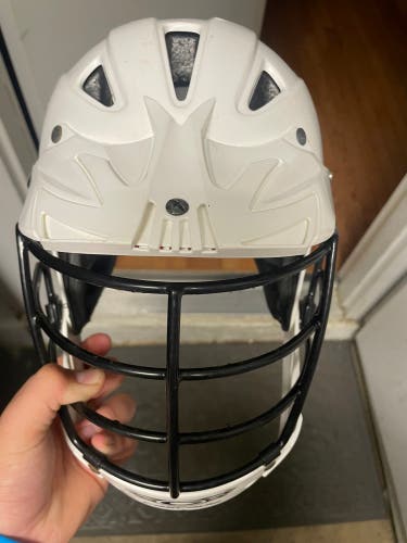 Used Player's Cascade CLH2 Helmet