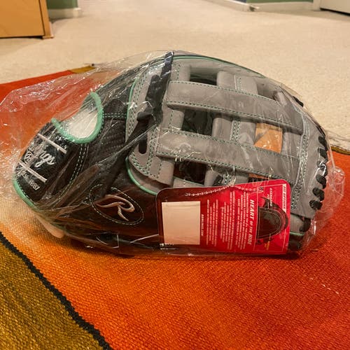 Brand New Rawlings Heart of the Hide PRO3319-6BGCF Baseball Glove 12.75"