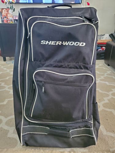 SHER-WOOD Tower Hockey Bag