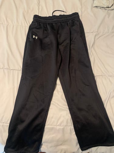 Black Medium Under Armour Sweatpants