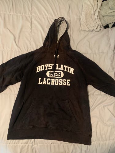 RARE VINTAGE Black Boys’ Latin Lacrosse XL Under Armour Sweatshirt