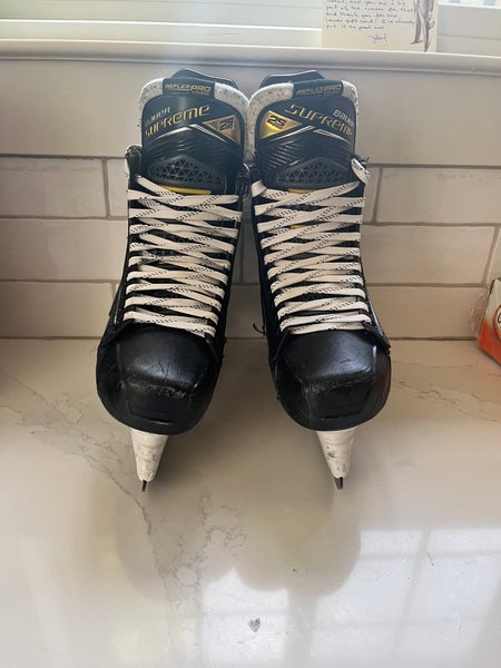Used Bauer Regular Width Size 7 Supreme 2S Pro Hockey Skates