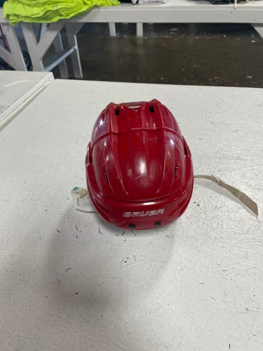 Used Medium Bauer Re-Akt 95 Helmet