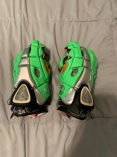 Rare New Adrenaline BlackCard Issued Maverik 13" Rome NXT Lacrosse Gloves