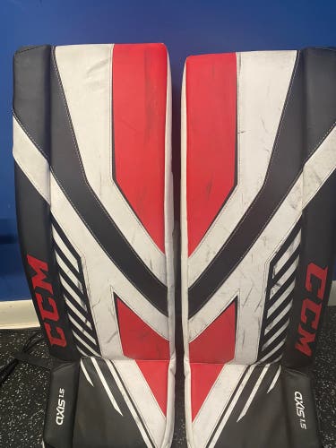 Youth 30" CCM Axis 1.5 Goalie Leg Pads