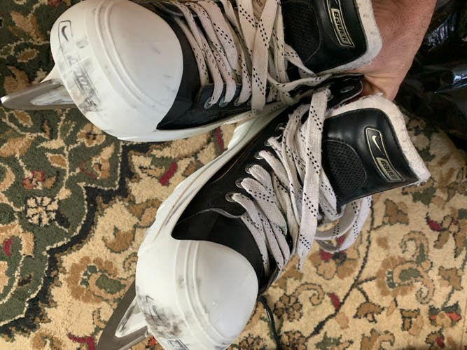 Senior Used Bauer Supreme ONE95 Hockey Goalie Skates Regular Width Size 9.5