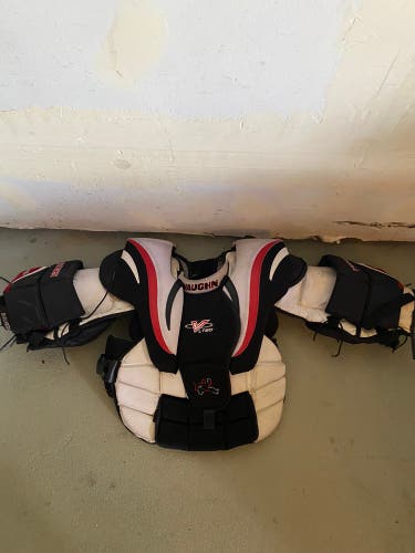 Used Medium Vaughn Goalie Chest Protector