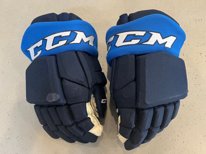 Used CCM HGTKPP 13" gloves " Pro Stock. (G2)