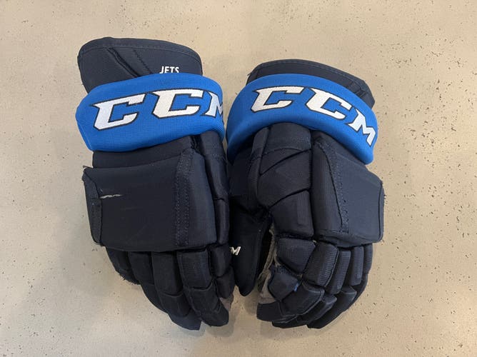 Used CCM HG12 ....14" gloves " Pro Stock. (G7)