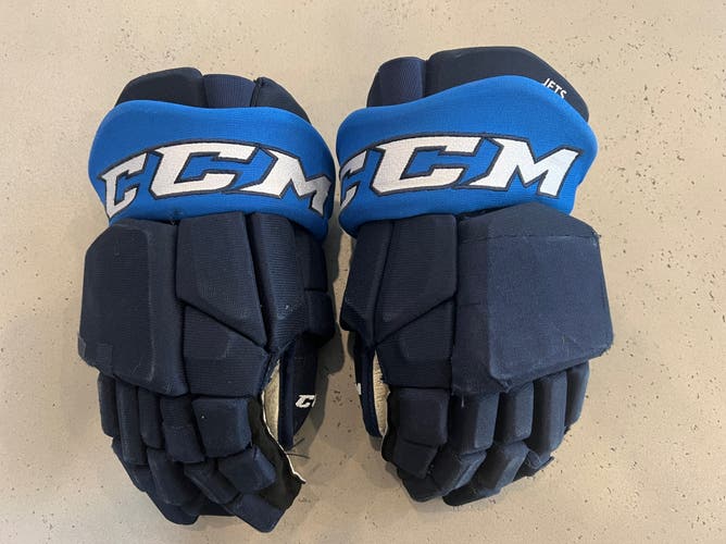 Used CCM HGTKPP 14" gloves " Pro Stock. (G12)