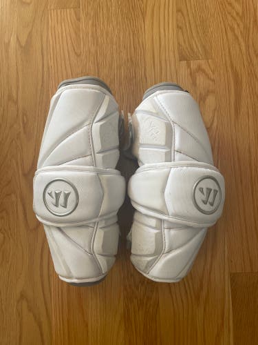Used Medium/Large Warrior Evo Pro Arm Pads