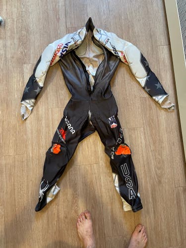 Used Large Spyder Ski Suit