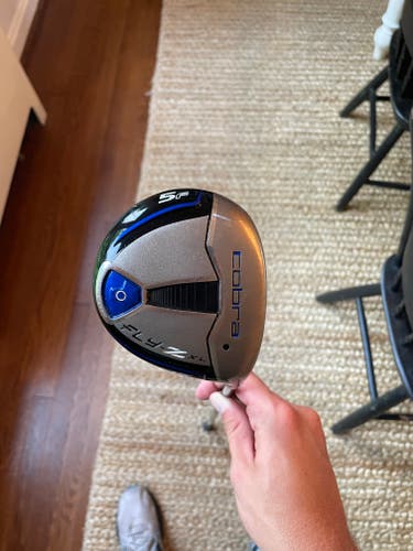 Used Men's Cobra Right Handed Fly-Z XL Fairway Wood Regular Flex 5 Wood