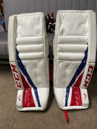 Used 26" CCM Extreme Flex E3.5 Goalie Leg Pads