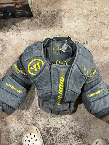 Used Small Warrior Ritual Goalie Chest Protector