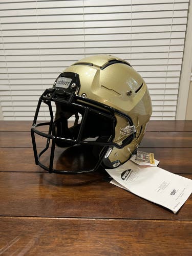 BRAND NEW- Football Helmet- Schutt F7- Large