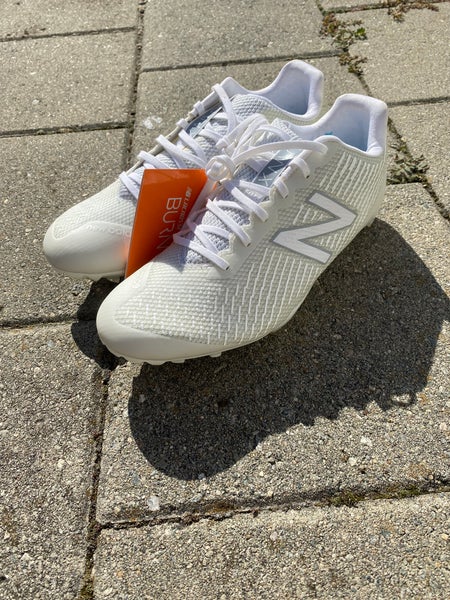 New Balance Burn X Low Cleats