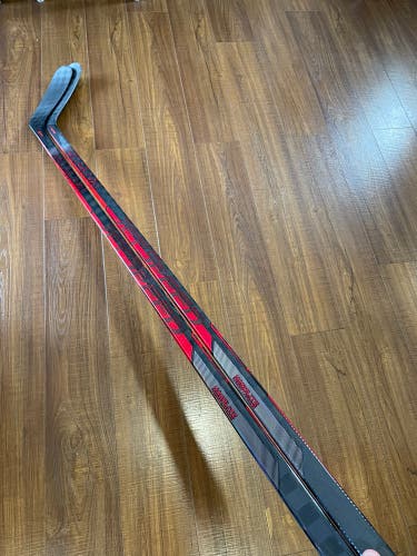 2 Pack - CCM FT4 Pro RH 85 Flex P28M