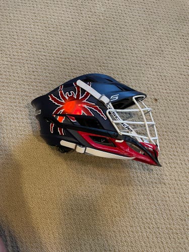 Player's Cascade S Helmet