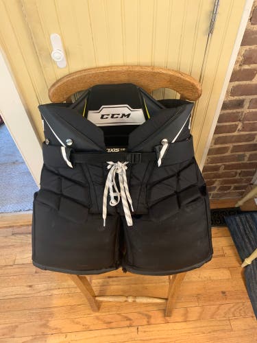 Used Small CCM  Axis 1.9 Hockey Goalie Pants