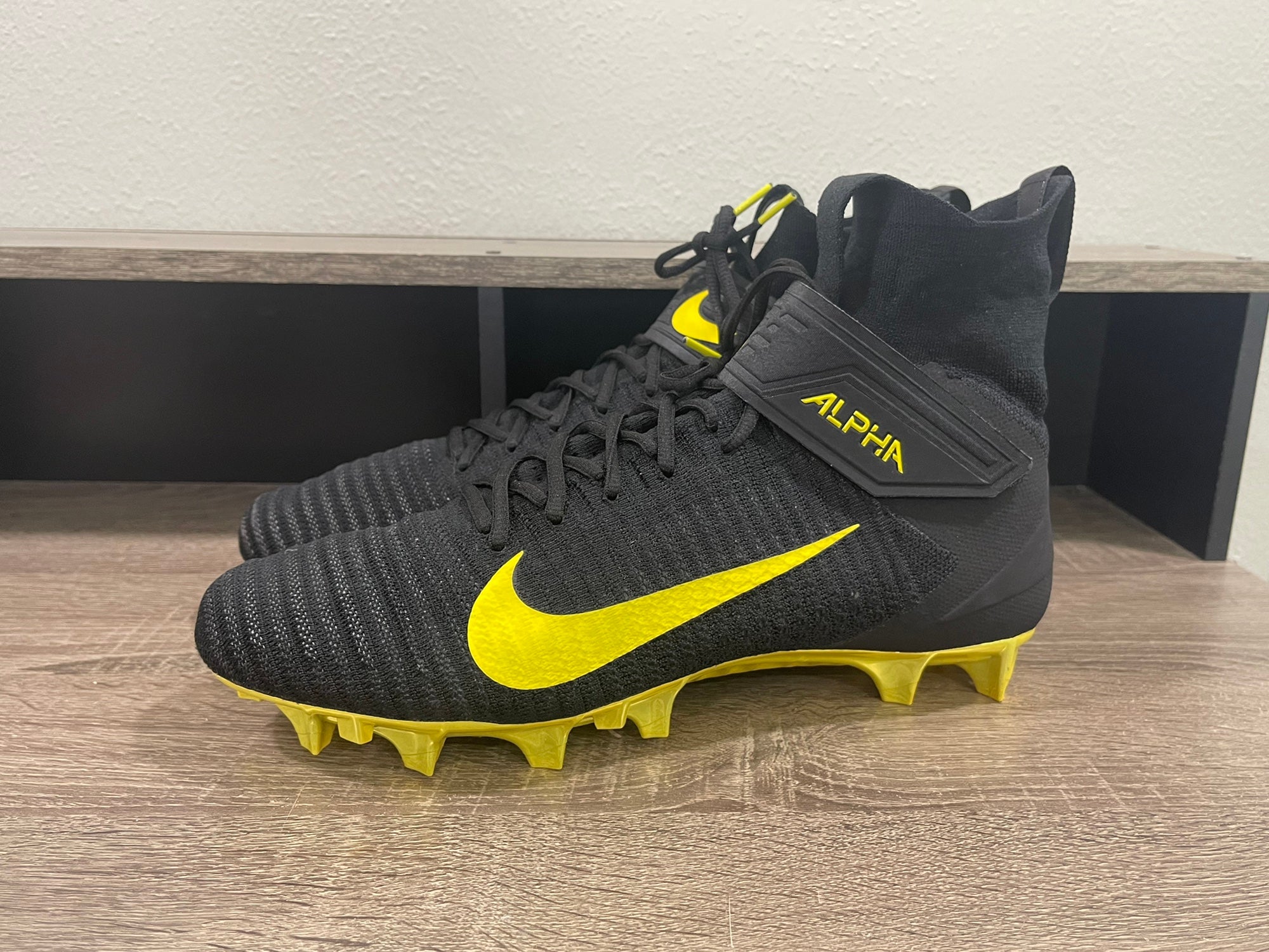 oregon football cleats