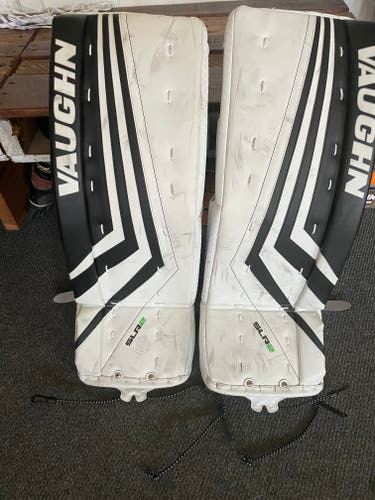 Used 26" Vaughn Ventus SLR2 Goalie Leg Pads
