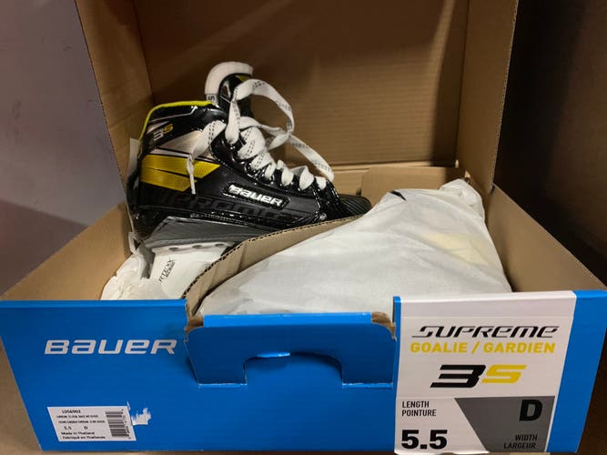 New Bauer Regular Width Size 5.5 Supreme 3s Hockey Goalie Skates