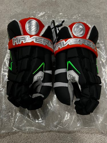 New Maverik 13" M4 Goalie Gloves - Amy Ant