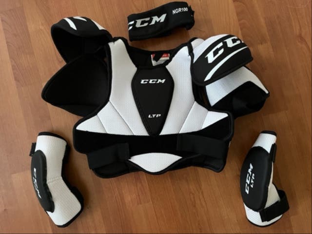 CCM Shoulder Pads (Junior Small) + Neck Guard + Elbow Protectors